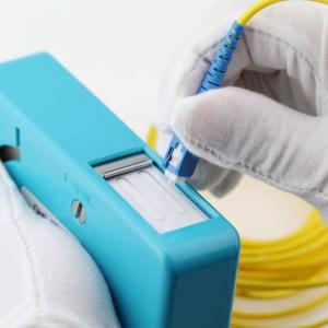 Fiber optic connector cleaner 